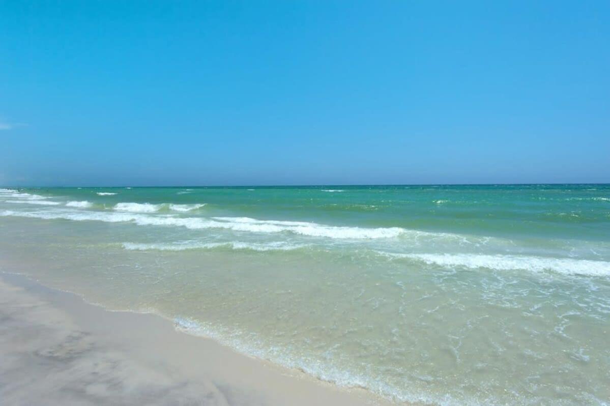 Brightly Furnished Beachfront Condo By Brightwild- 7Th Floor Gulf View! Panama City Beach Exteriör bild